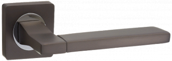 .  AL . 524-02 MBN /. ./PUERTO/
